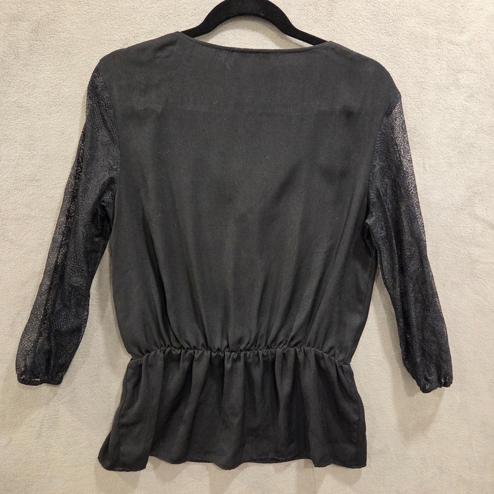 Attention Peasant V-Neck Blouse Top Women Size Medium Ruffle Boho Casual - Picture 2 of 7